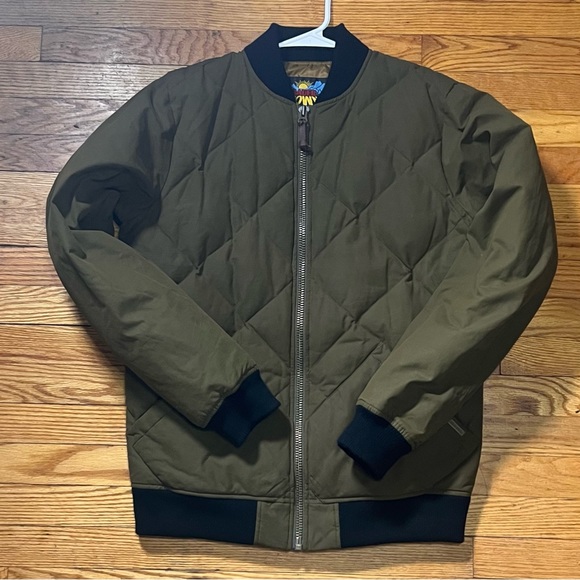 Eddie Bauer Men's 1936 Skyliner Model Down Jacket Sz Tall Medium NWT - Picture 3 of 15